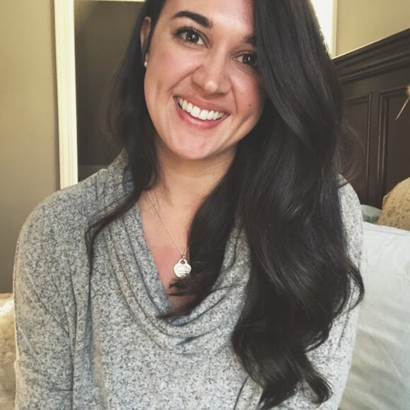 Meet your Posher, Sarah - Picture 1 of 1